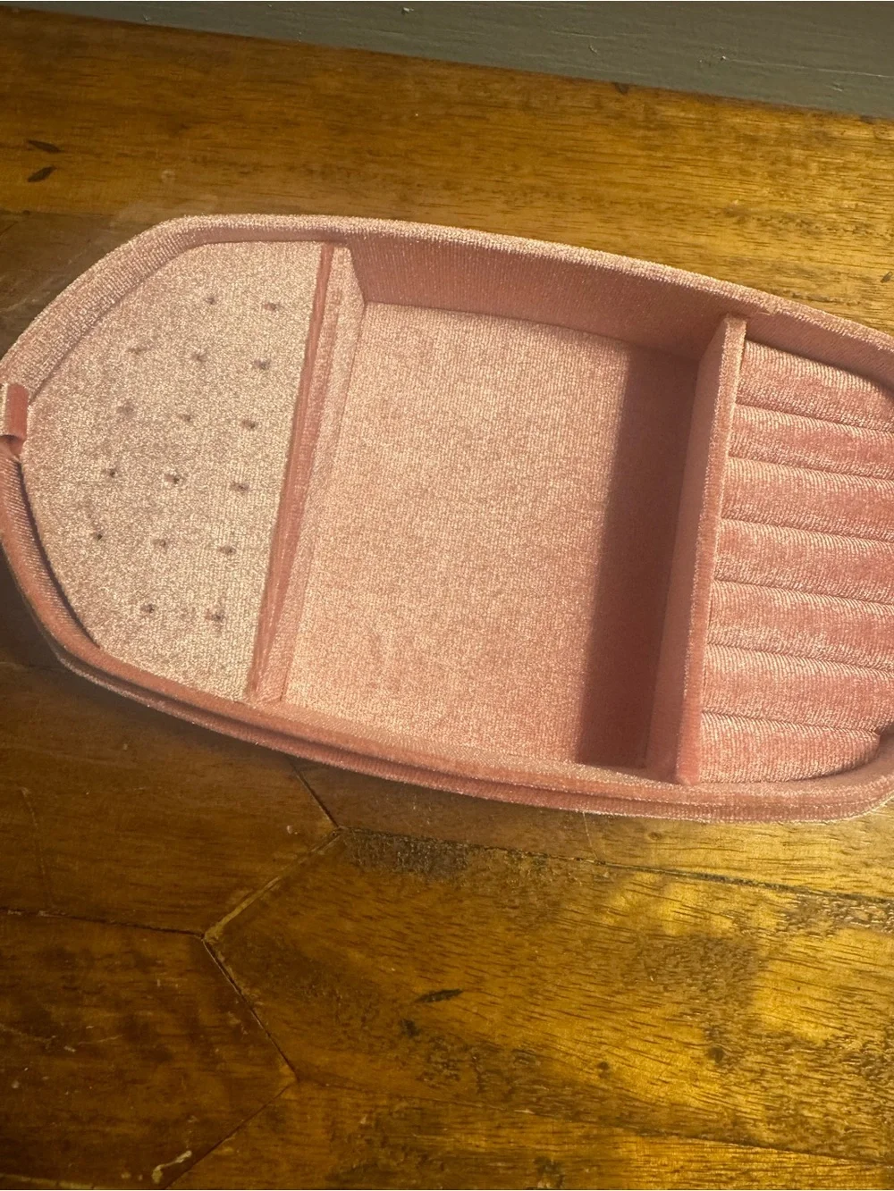 Kendra Scott pink velvet jewelry box like new